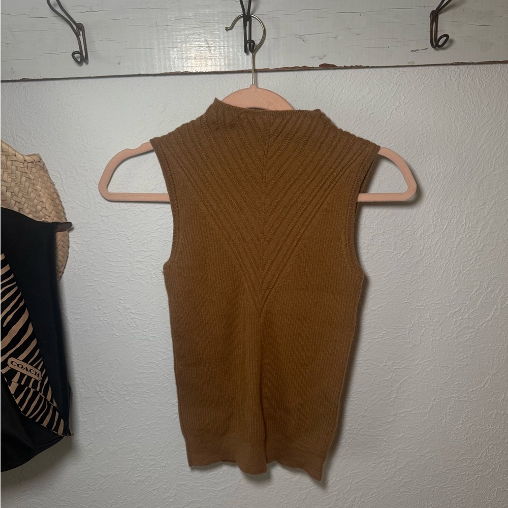 Elie Tahari Ribbed Knit Shell Top - Camel Brown